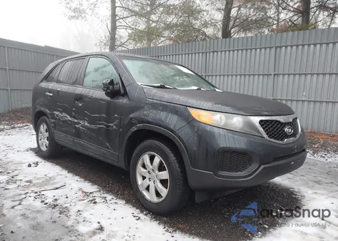 2013 Kia Sorento Lx from USA, damaged, VIN 5XYKT3A16DG325633